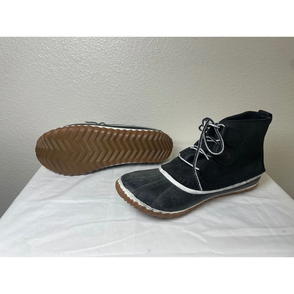 Sorel Womens Out N About Plus Duck‎ Boots Size 9 Black Waterproof Leather Ankle